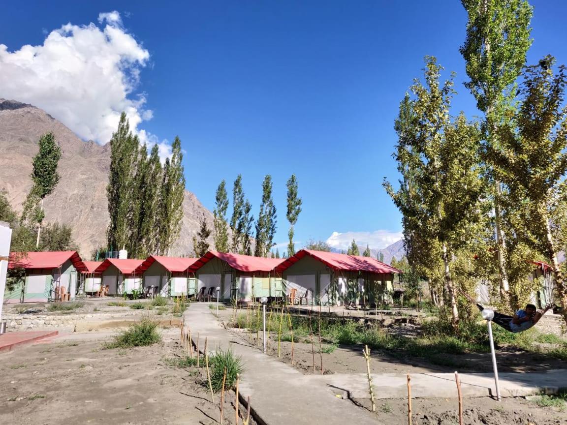 Summer Holiday Camp Hotel Nubra Exterior foto