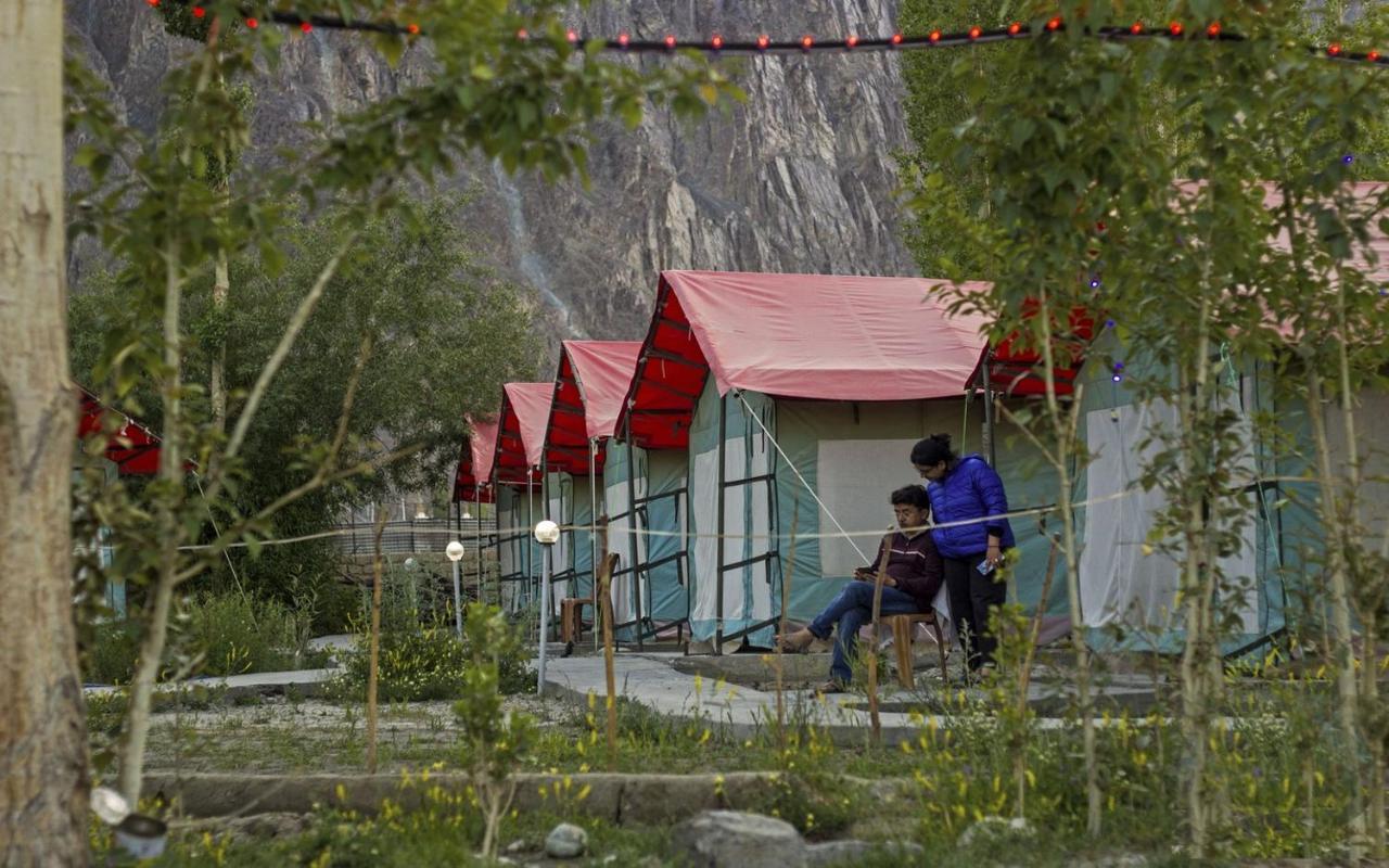 Summer Holiday Camp Hotel Nubra Exterior foto